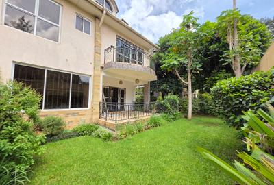 4 Bed Townhouse with En Suite at Kyuna - 4