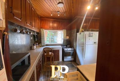 4 Bed House with En Suite in Spring Valley