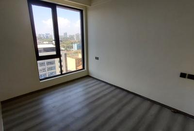 2 Bed Apartment with En Suite in Westlands Area - 4