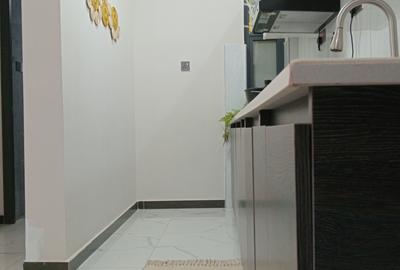 1 Bed Apartment with En Suite in Kilimani - 2