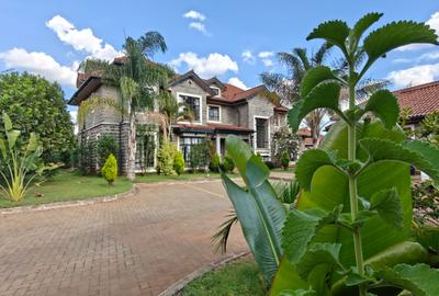4 Bed House with En Suite in Karen