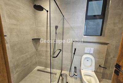4 Bed Apartment with En Suite in Westlands Area