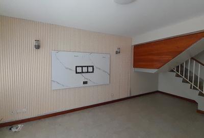 4 Bed Townhouse with En Suite at Rapta Road - 3