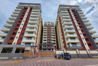 2 Bed Apartment with En Suite at Citymall Nyali