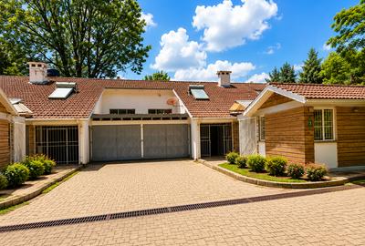 4 Bed Townhouse with En Suite in Kileleshwa
