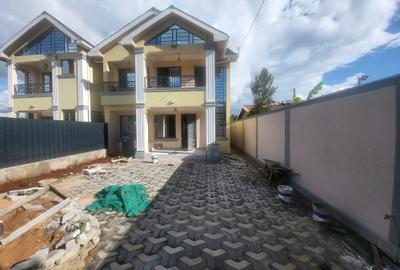 4 Bed House with En Suite in Syokimau