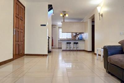 3 Bed Apartment with En Suite at Riverside Drive - 4