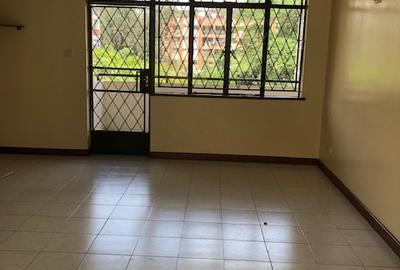 Serviced 2 Bed Apartment with En Suite at Argwings Khodeck Road - 2