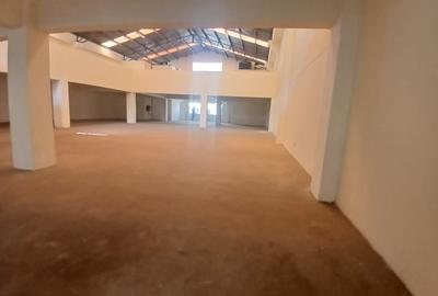 8,400 ft² Warehouse with Parking at Baba Dogo - 4