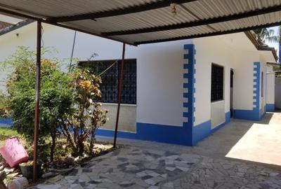 2 Bed House at Vescon - 2