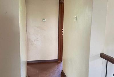 4 Bed House with En Suite at Muthaiga North