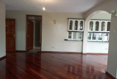 3 Bed Apartment with En Suite in Kileleshwa