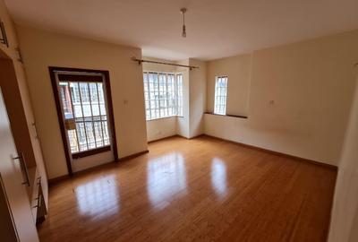 4 Bed Townhouse with En Suite at Kileleshwa - 4