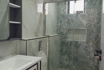 Serviced 2 Bed Apartment with En Suite in Nyali Area - 4