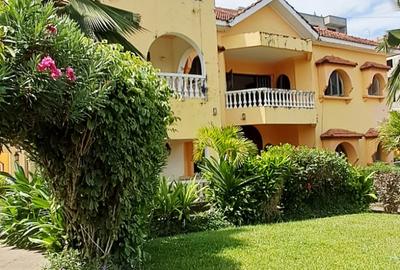5 Bed House in Nyali Area - 4