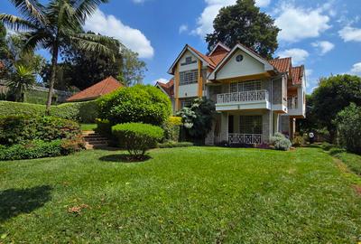 5 Bed Townhouse with En Suite in Kitisuru - 2