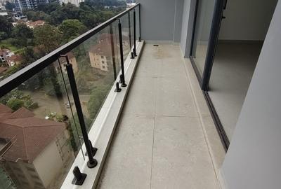 3 Bed Apartment with En Suite in Brookside - 2