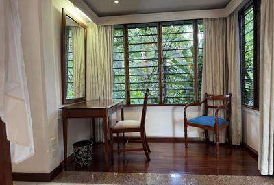 Serviced 2 Bed Apartment with En Suite at Ras Kisauni Road - 2
