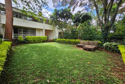 4 Bed Townhouse with En Suite in Spring Valley
