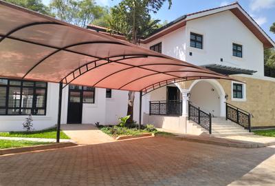 7 Bed House with En Suite in Runda - 2