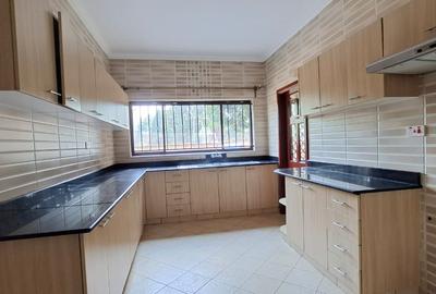 4 Bed Apartment with En Suite at General Mathenge Drive - 2
