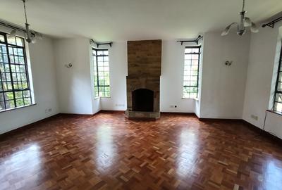 4 Bed Townhouse with En Suite in Lavington