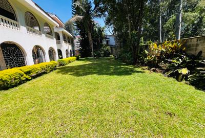 250 ft² Office with Service Charge Included at Peponi Road