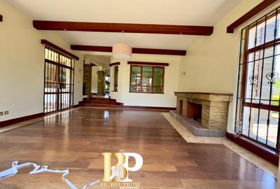 5 Bed Townhouse with En Suite in Runda