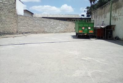 Warehouse with Parking at Athi River Town