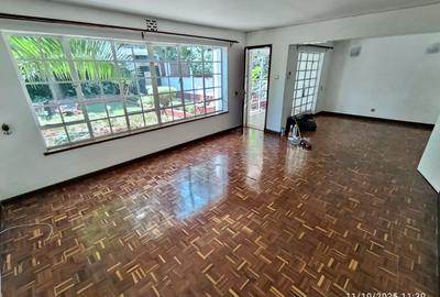 4 Bed Townhouse with Staff Quarters in Kilimani - 4