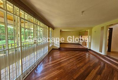 4 Bed House with En Suite in Runda