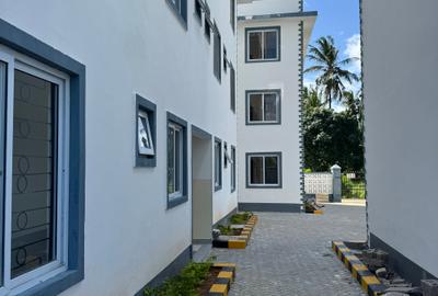 Serviced 2 Bed Apartment with En Suite in Mtwapa