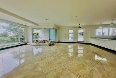 3 Bed Apartment with En Suite at Westlands