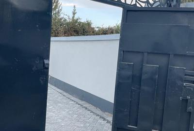 4 Bed House with En Suite at Thika Road - 4