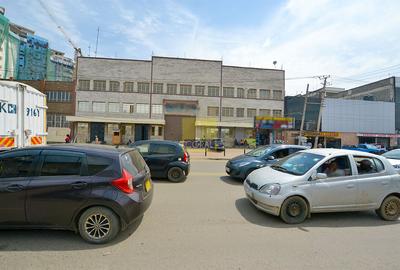 Shop with Parking in Industrial Area