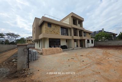 4 Bed House with Garden in Karen - 2