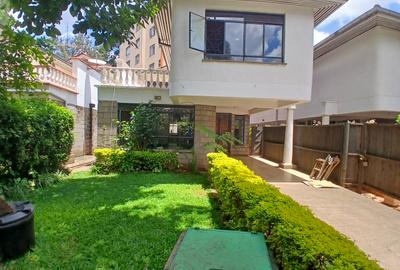 4 Bed Townhouse with En Suite at Mbaazi Avenue - 3