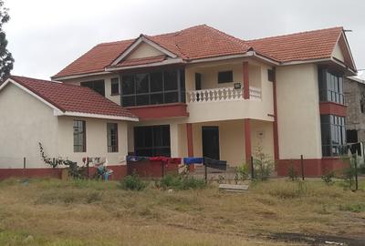 5 Bed House with En Suite in Ngong