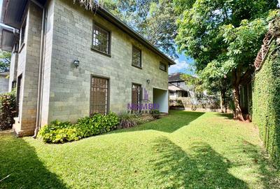 4 Bed Townhouse with En Suite at Peponi Rd - 4