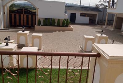 5 Bed House with En Suite at Mutero Road