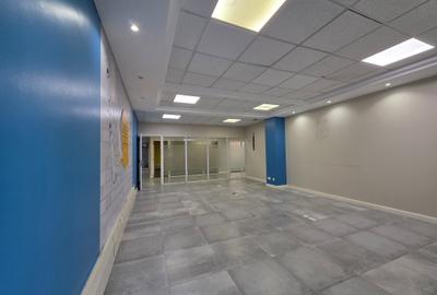 3,750 ft² Commercial Property with Service Charge Included at Lenana Road