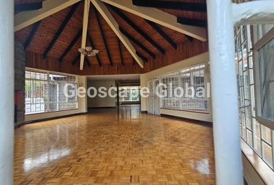 4 Bed House with En Suite in Loresho