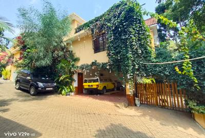 Furnished 1 Bed Apartment with En Suite at Kyuna