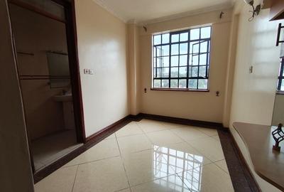 1 Bed Apartment with En Suite at Westlands Nairobi - 2