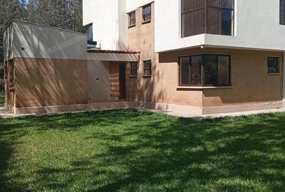4 Bed Townhouse with En Suite in Karen