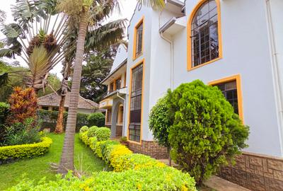 4 Bed Townhouse with En Suite at Lavington Mugumo Villas - 3