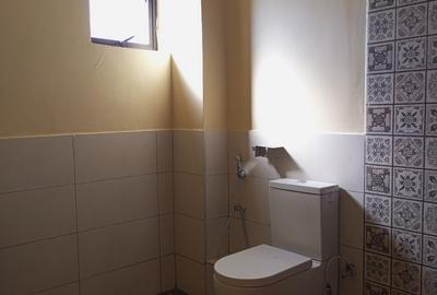 4 Bed Apartment with En Suite at Beach Road - 3