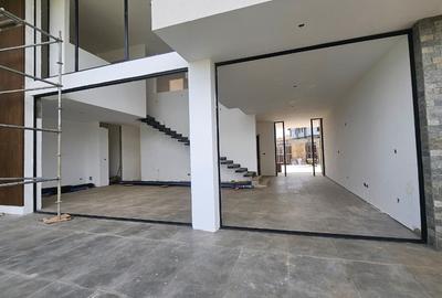 4 Bed Townhouse with En Suite in Kiambu Road - 4