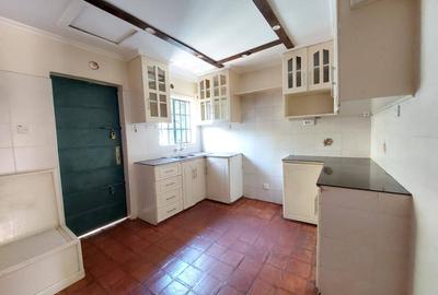 2 Bed Villa with En Suite in Karen - 2