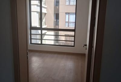 3 Bed Apartment with En Suite at Riverside - 3